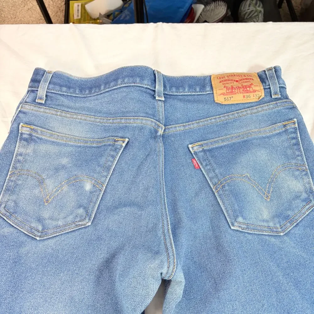 Levis Mens 517 vintage blue bootcut. Natural fading, wear. Size 36 x 32. No tags